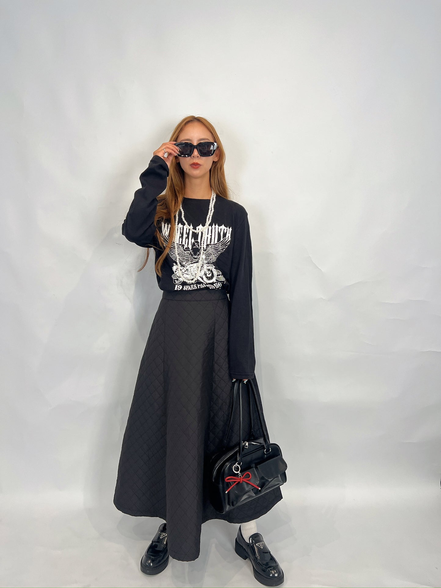 25064Black Long-Sleeve Vintage Rock Tee