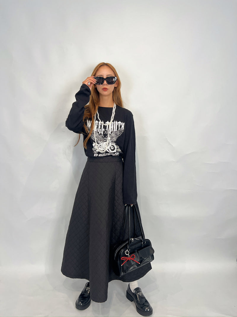 25064Black Long-Sleeve Vintage Rock Tee