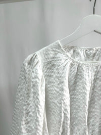 25018White Puff Sleeve Blouse