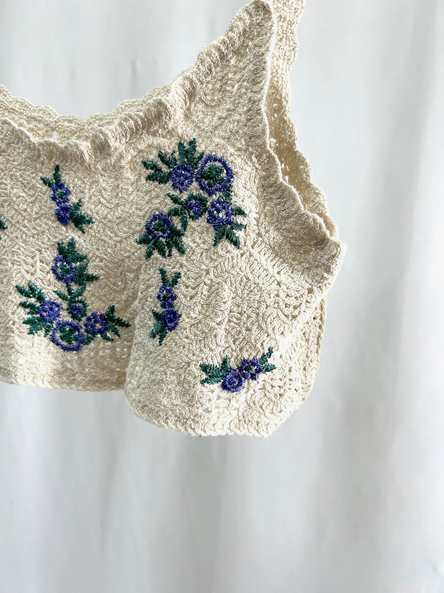 25010花柄の刺繍ビスチェ