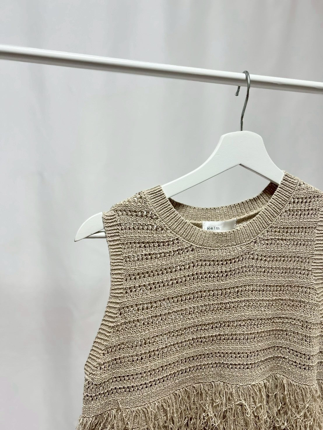 3-24 フリンジベストトップス