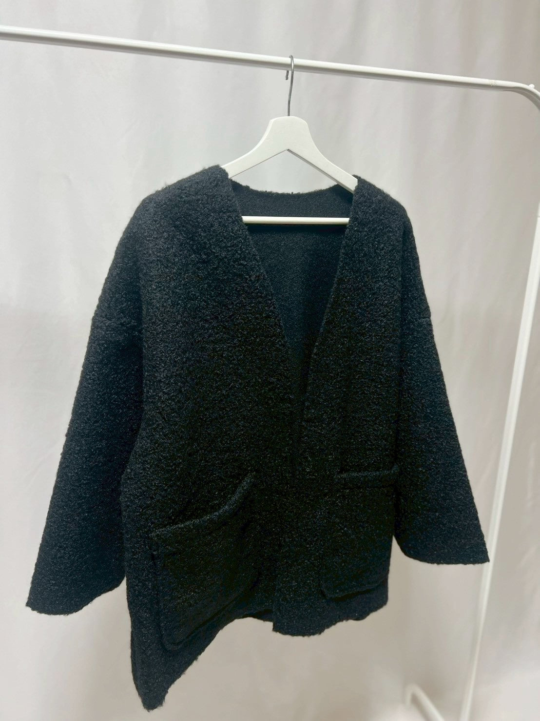 3-09 ブラックカーディガン