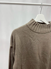 3-08 ブラウンニット