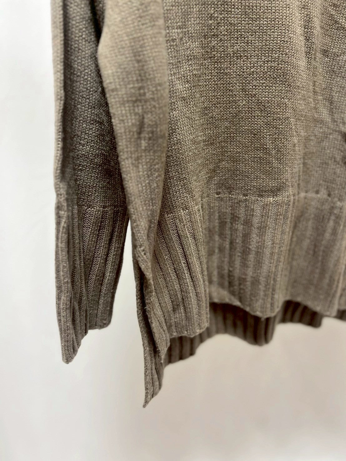 3-08 ブラウンニット