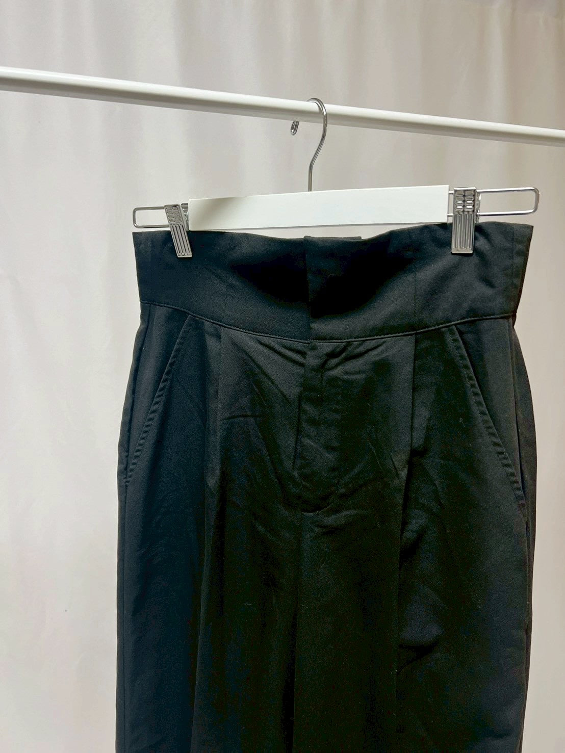 2501226 ハイウエストパンツ