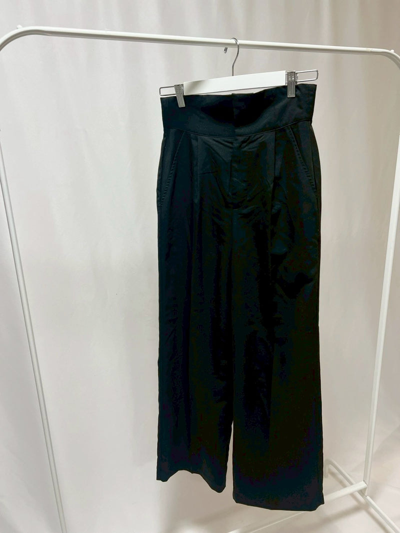 2501226 ハイウエストパンツ