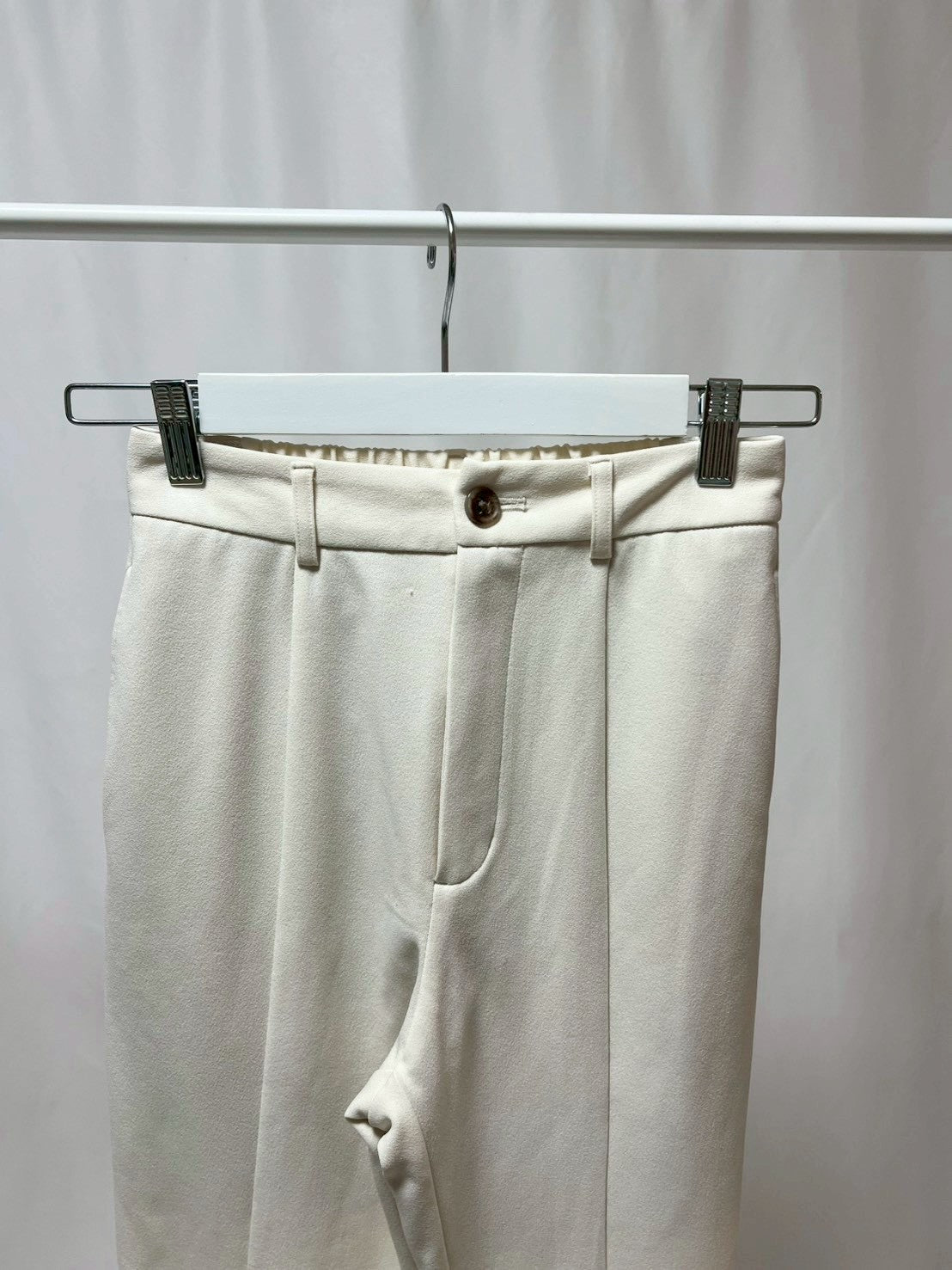 2501225 フレアパンツ