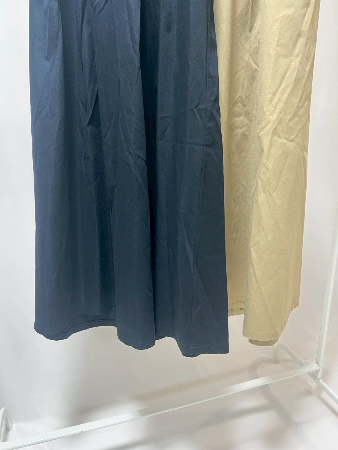 25000024 フレアスカート