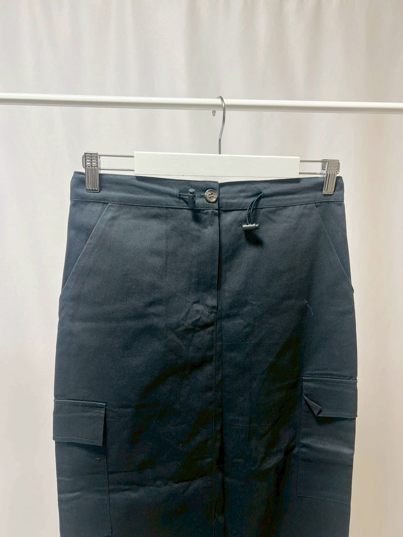 25000023 カーゴタイトスカート