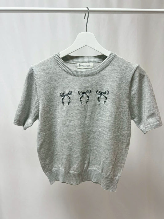 25076リボンニットトップス